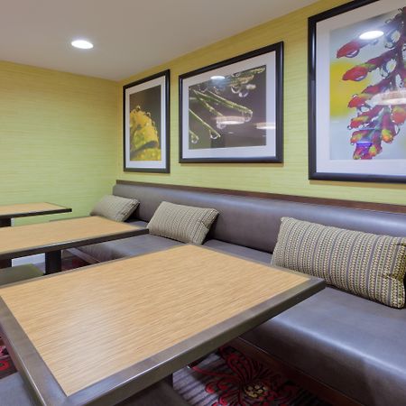 Holiday Inn Express - Neptune By Ihg Buitenkant foto