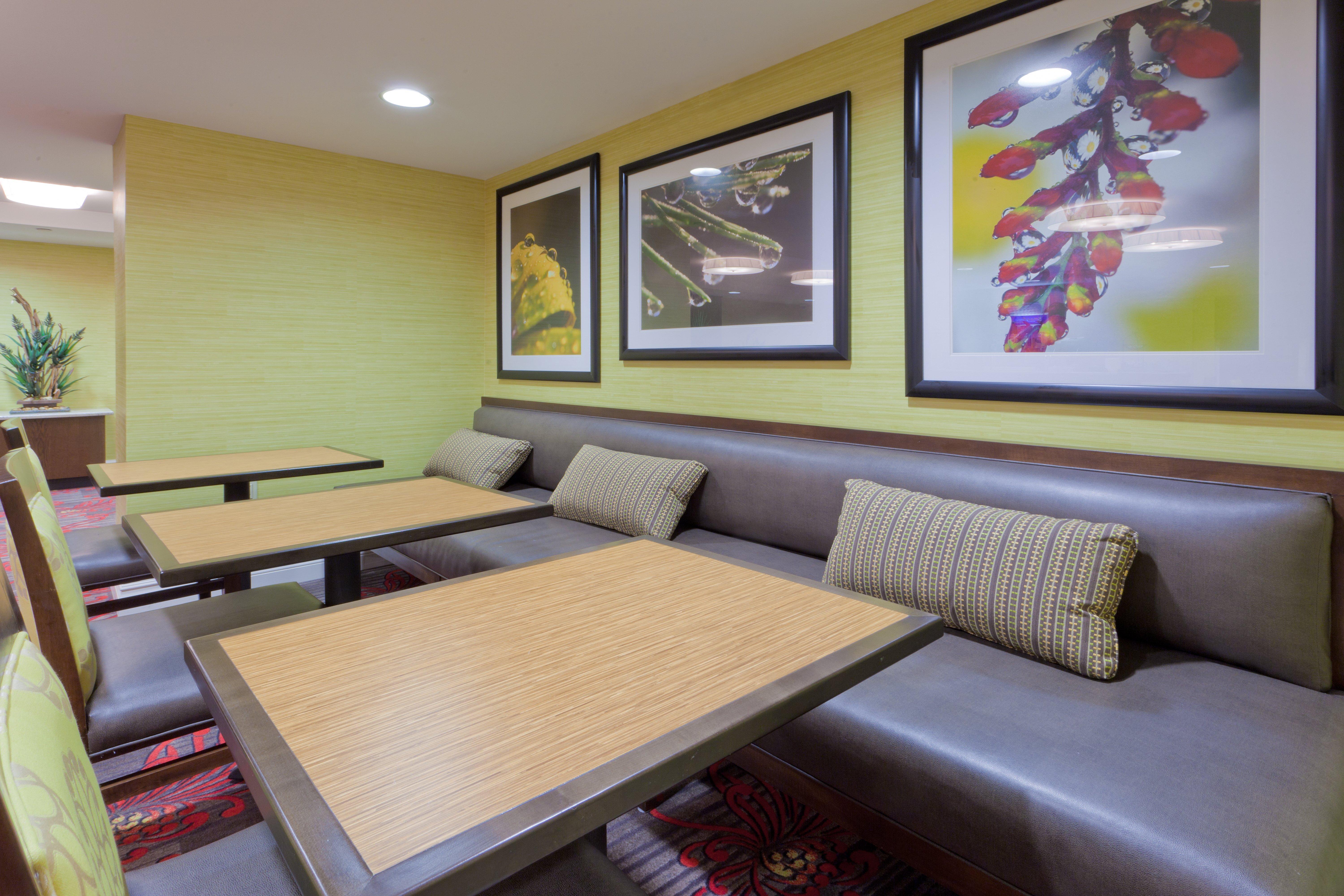 Holiday Inn Express - Neptune By Ihg Buitenkant foto
