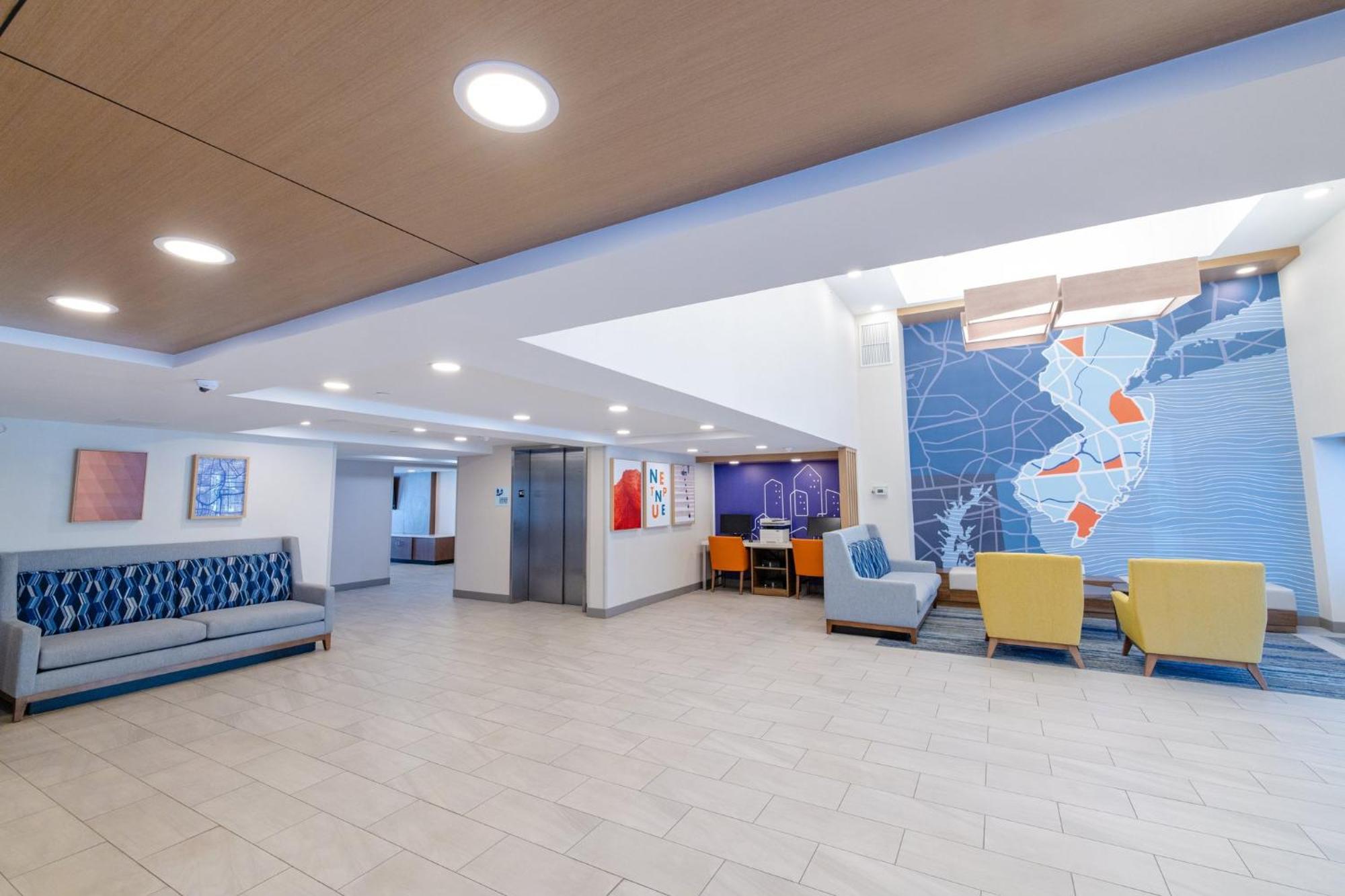 Holiday Inn Express - Neptune By Ihg Buitenkant foto