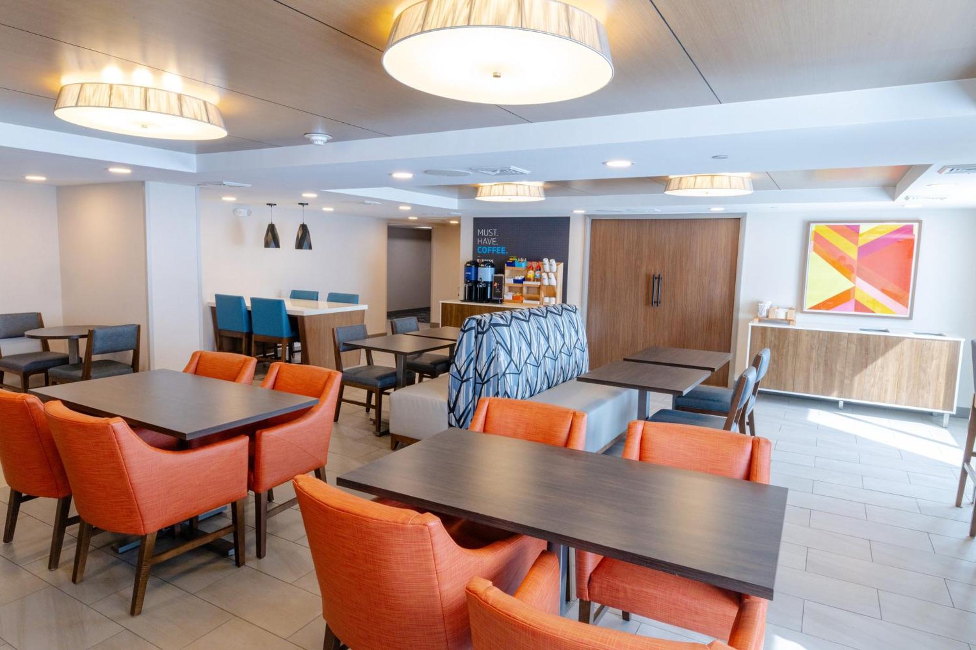 Holiday Inn Express - Neptune By Ihg Buitenkant foto