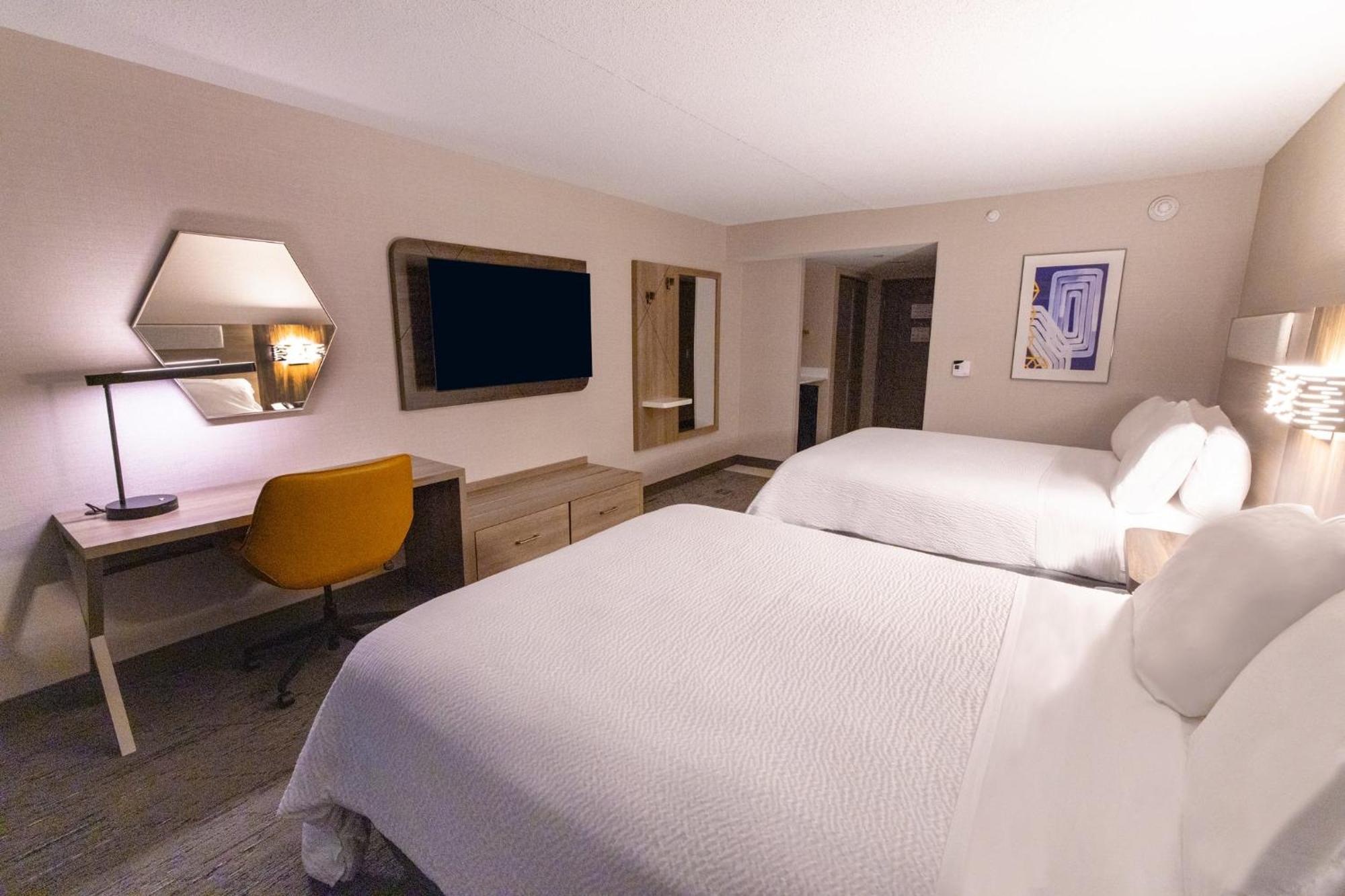 Holiday Inn Express - Neptune By Ihg Buitenkant foto