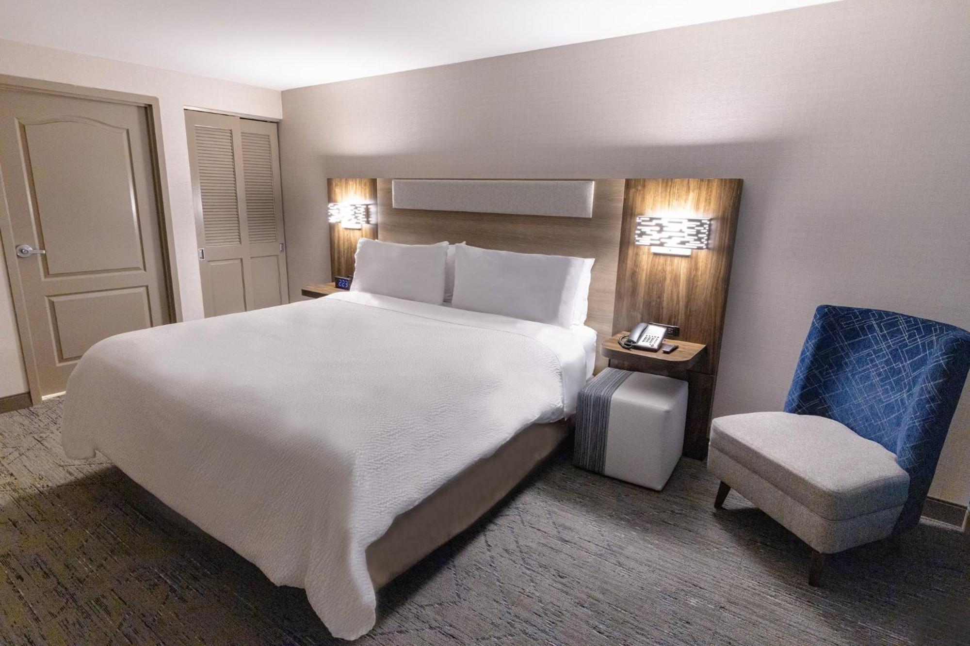 Holiday Inn Express - Neptune By Ihg Buitenkant foto