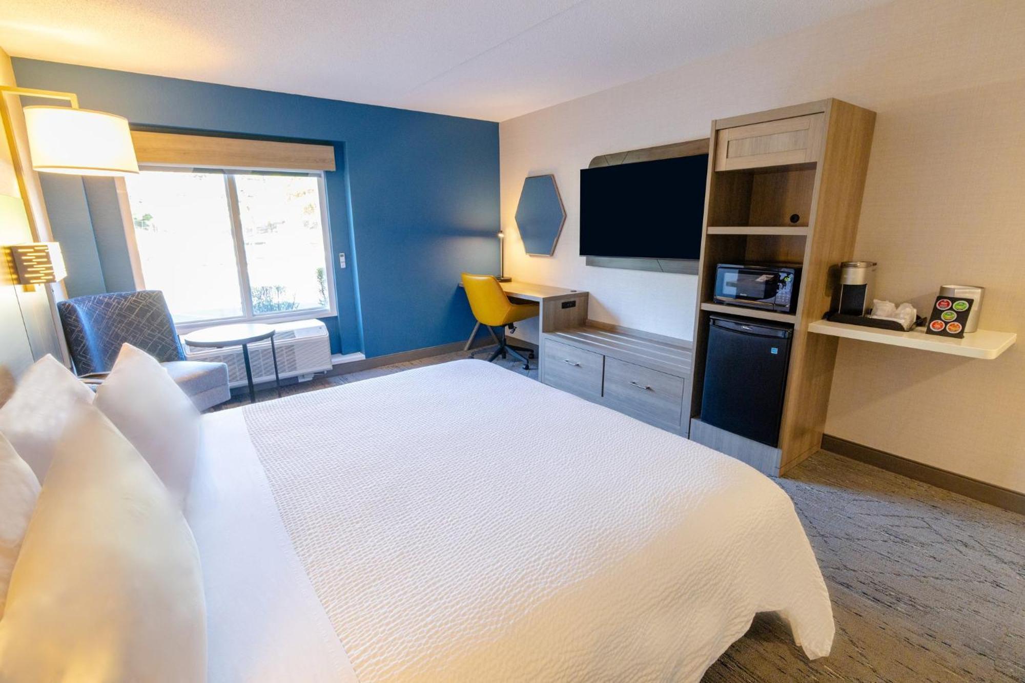 Holiday Inn Express - Neptune By Ihg Buitenkant foto
