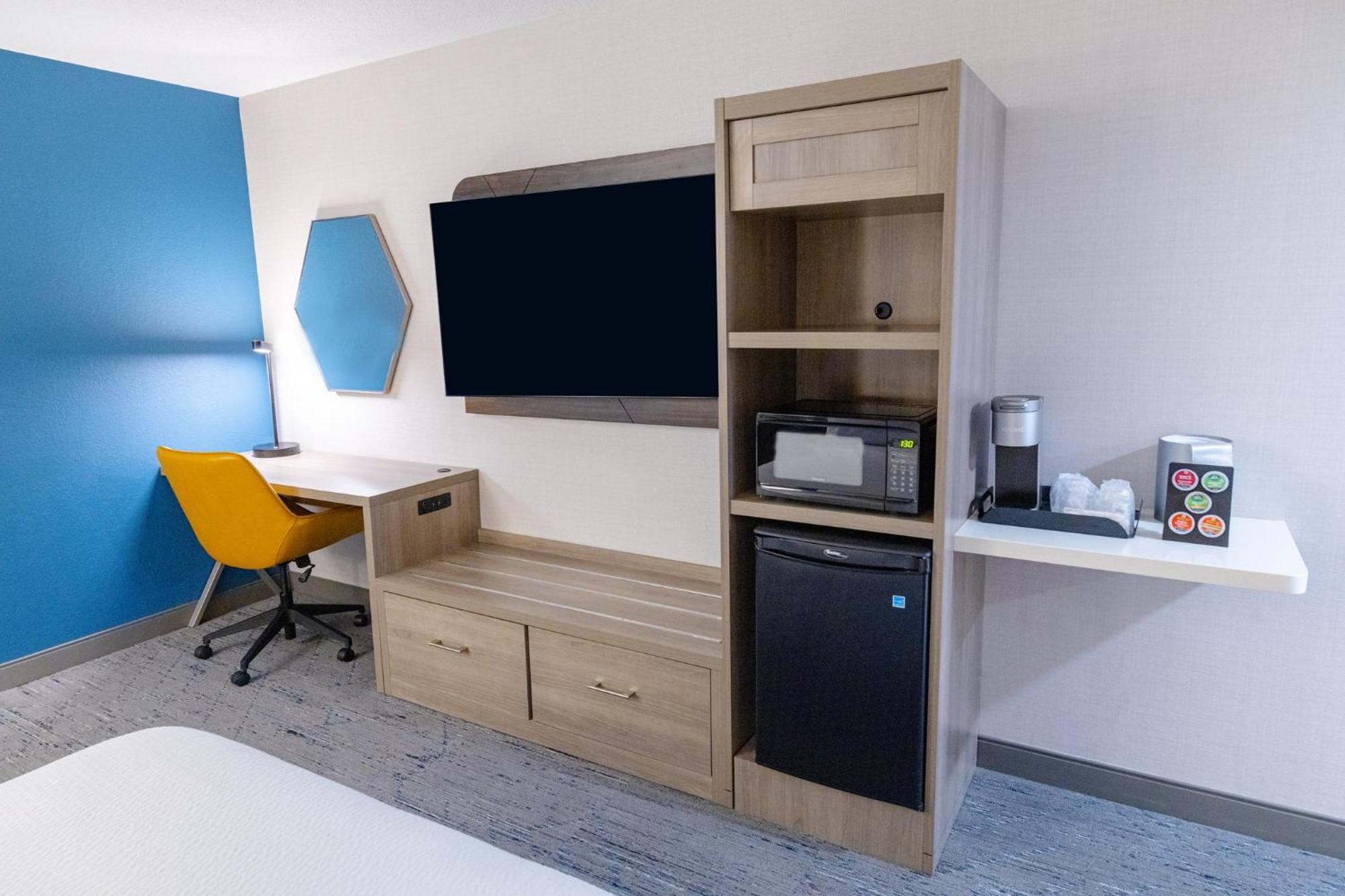 Holiday Inn Express - Neptune By Ihg Buitenkant foto