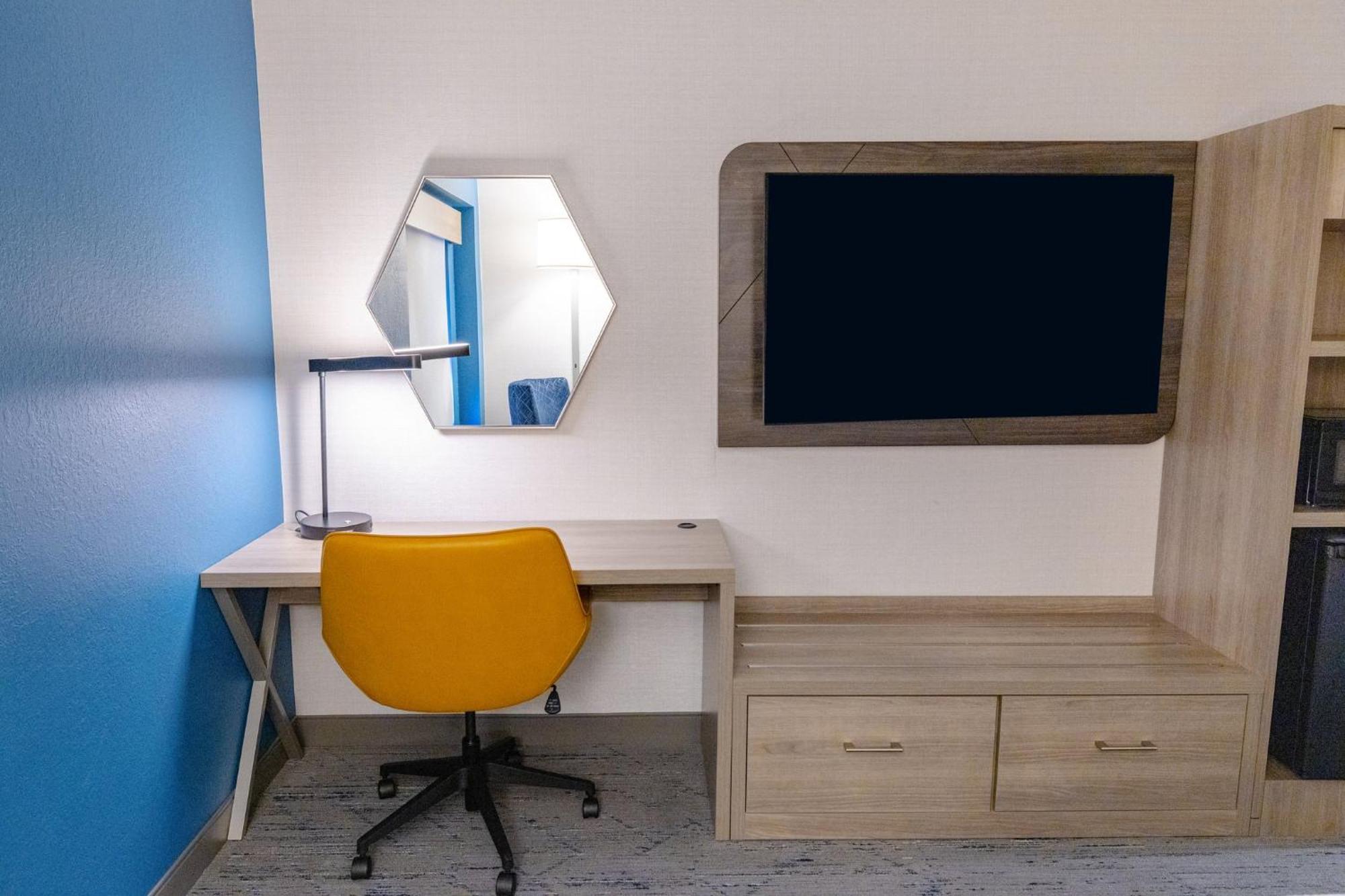 Holiday Inn Express - Neptune By Ihg Buitenkant foto